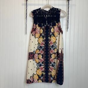 Blu Pepper Crochet Lace Floral Sleeveless Mini Sheath Dress Size L